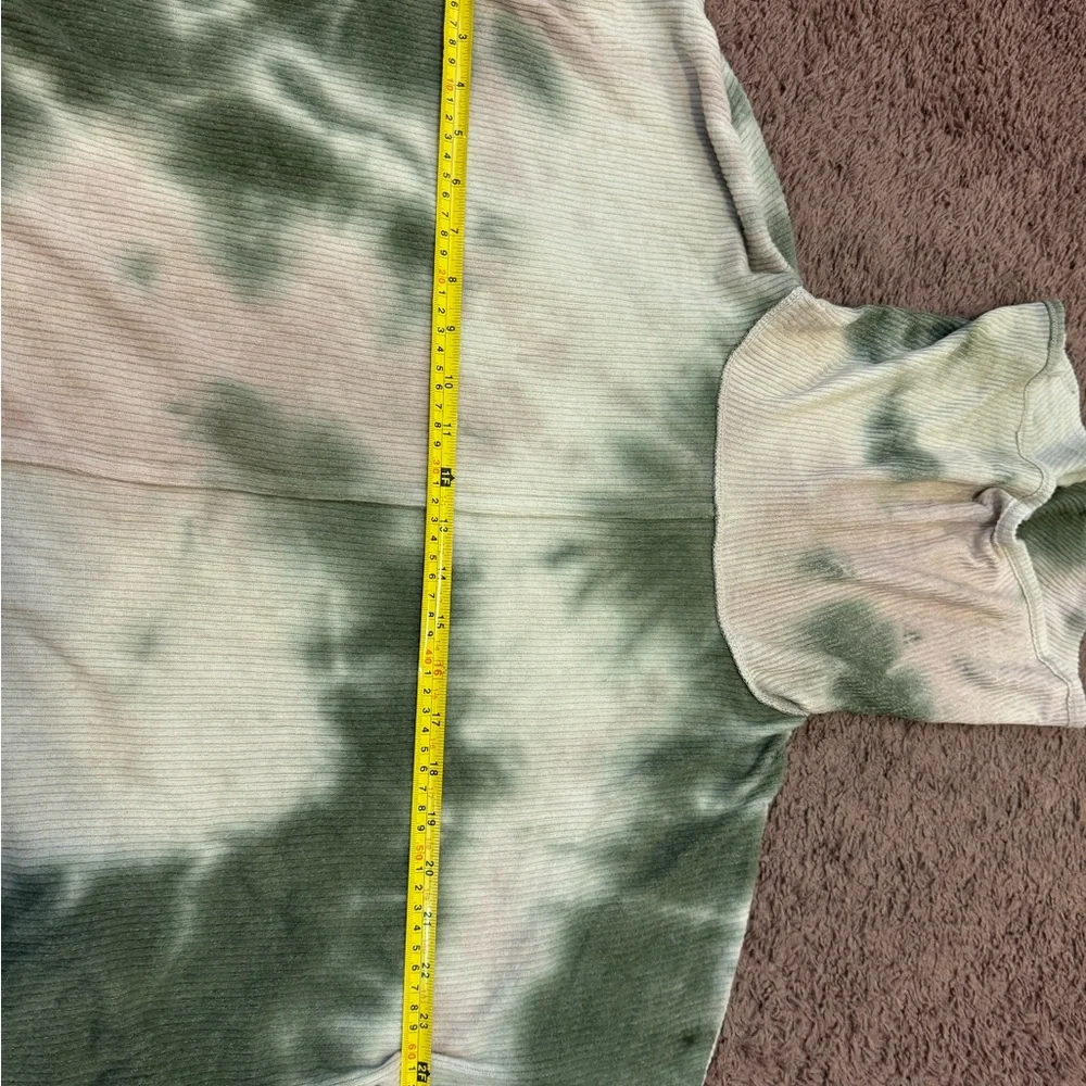 2 FOR $20 StatusChenault Oversized Cowl Neck Sweater Hi-Low Tie Dye Green XS NEW - Picture 10 of 11